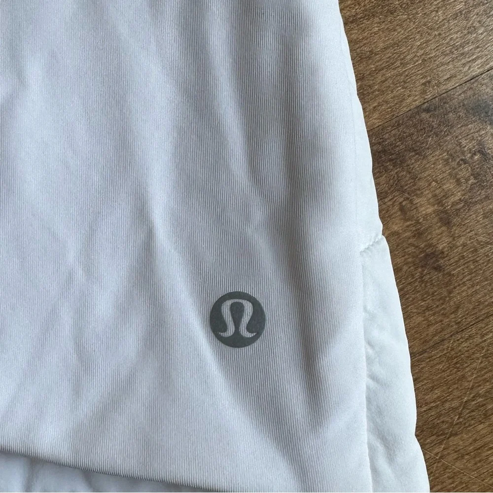 Lululemon Hooded Vest - Picture 4 of 7